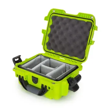 Photo de NANUK™ 905 - Valise de Protection Citron vert avec séparateur
