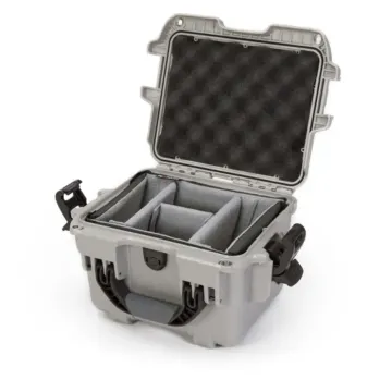 Photo de NANUK™ 908 - Valise de Protection Gris avec séparateur