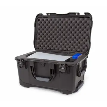 Photo de NANUK™ 938 - Valise de Protection Noir avec Mousse pour Playstation 5