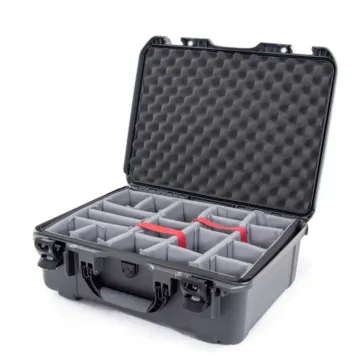 Photo de NANUK™ 940 - Valise de Protection Graphite avec Séparateur