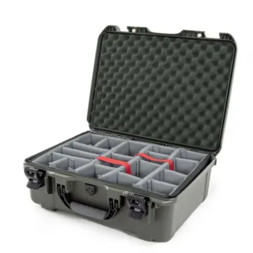 Photo de NANUK™ 940 - Valise de Protection Olive avec Séparateur