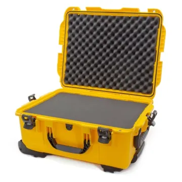 Photo de NANUK™ 955 - Valise de Protection Jaune avec Mousse