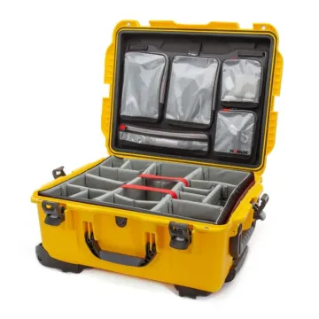 Photo de NANUK™ 955 - Valise de Protection Jaune avec Séparateur et Organsiateur Kit Photo