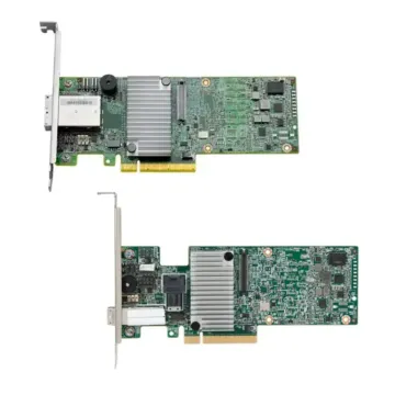 Contrôleurs RAID Broadcom MegaRAID SAS 9380-8e, 9380-4i4e et 9380-8i8e en vue de dessus avec dissipateurs thermiques aluminium, équerres PCIe et connecteurs mini-SAS HD internes et externes selon le modèle