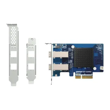 Carte d'extension PCIe QNAP QXP-3X4PES en format demi-hauteur avec deux ports SFF-8644 pour connexion JBOD 1 équerre pleine hauteur et 1 équerre demi-hauteur.