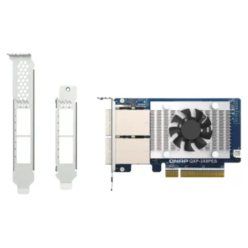 Carte contrôleur PCIe haute performance QNAP QXP-3X8PES en format demi-hauteur équipée de deux ports SFF-8644, et ses 2 équerres