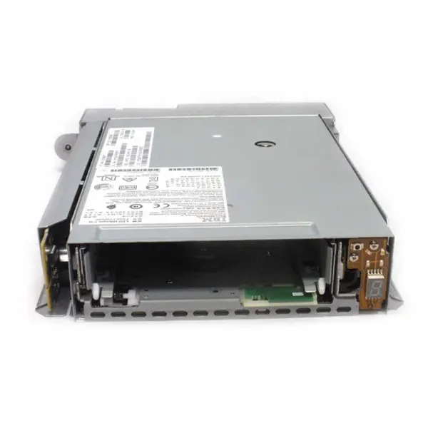 Lecteur Quantum Scalar i3 IBM LTO-7 – Vue avant du module demi-hauteur