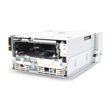 Lecteur Quantum Scalar i6 LTO-10 SAS 12Gb/s – Vue avant du module pleine hauteur