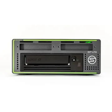 Lecteur SymplyDIT LTO-9 Thunderbolt demie hauteur – Vue avant avec lecteur intégré
