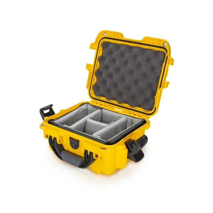 Photo de NANUK™ 905 - Valise de Protection Jaune avec séparateur