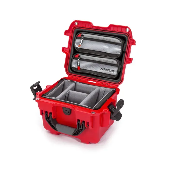 Photo de NANUK™ 908 - Valise de Protection Rouge avec séparateur avec séparateur Kit Photo