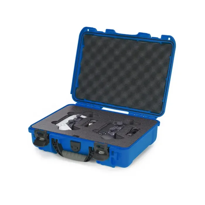Photo de NANUK™ 910 - Valise de Protection Bleu avec mousse pour 2 manettes Playstation 5