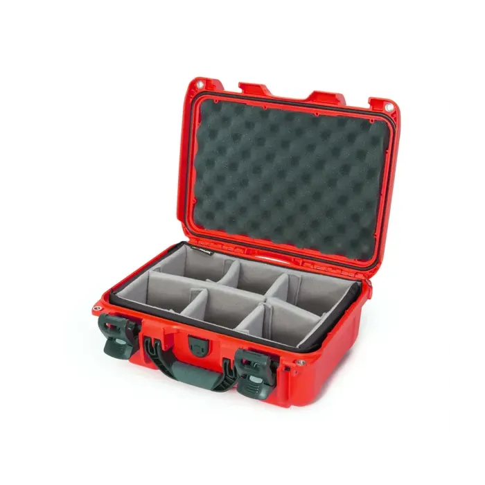 Photo de NANUK™ 915 - Valise de Protection Rouge avec Séparateur