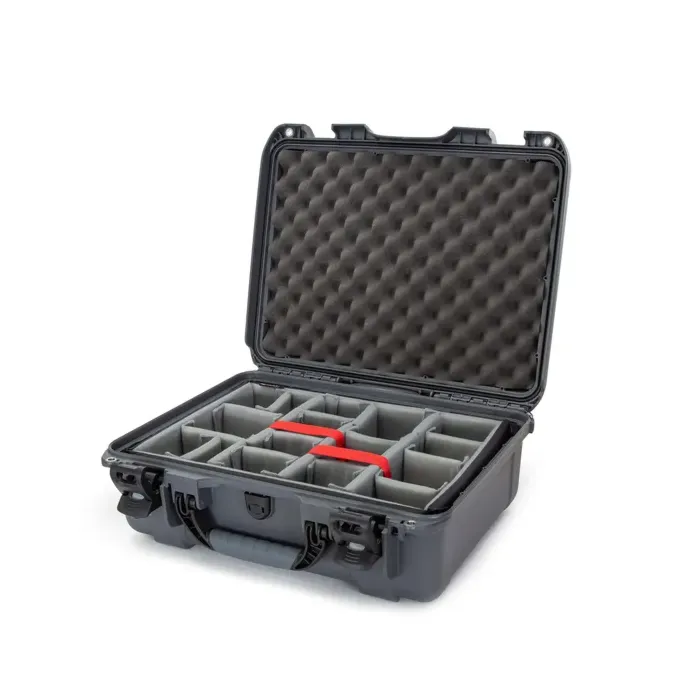 Photo de NANUK™ 930 - Valise de Protection Graphite avec Séparateur