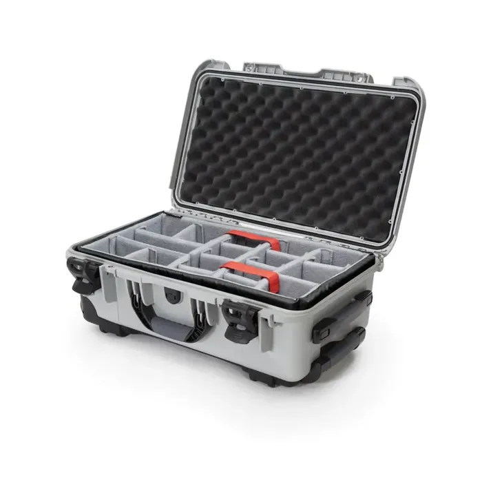 Photo de NANUK™ 935 - Valise de Protection Gris avec Séparateur