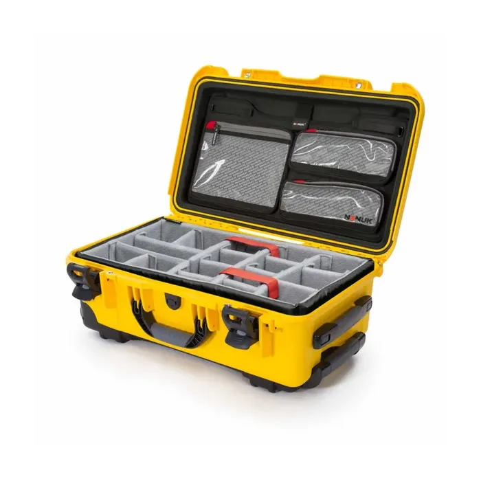 Photo de NANUK™ 935 - Valise de Protection Jaune avec Séparateur et Organisateur Kit Photo
