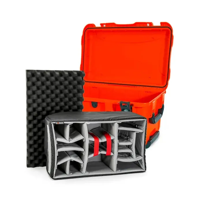 Photo de NANUK™ 938 - Valise de Protection Orange avec Séparateur