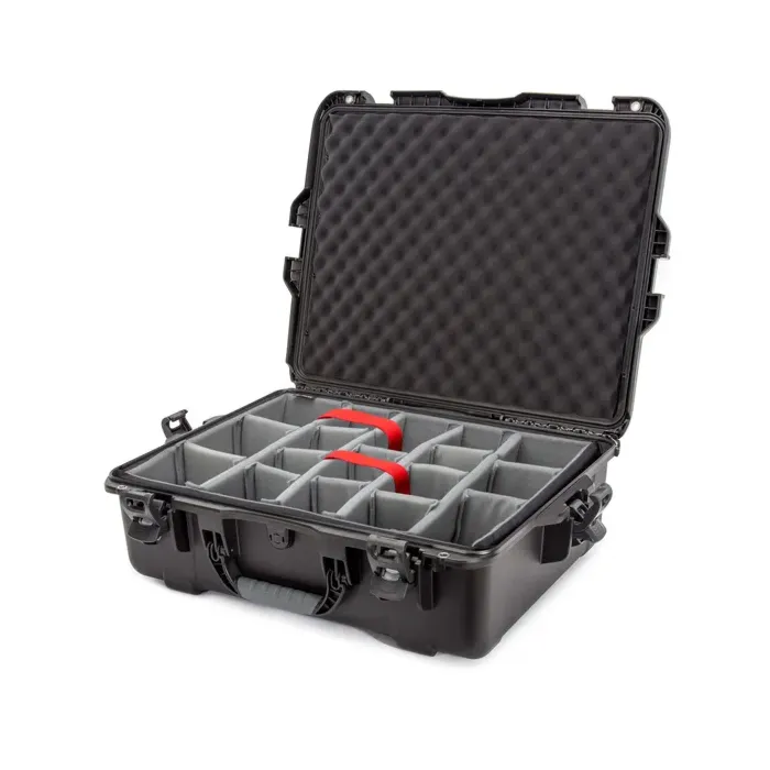 Photo de NANUK™ 945 - Valise de Protection Noir avec Séparateur