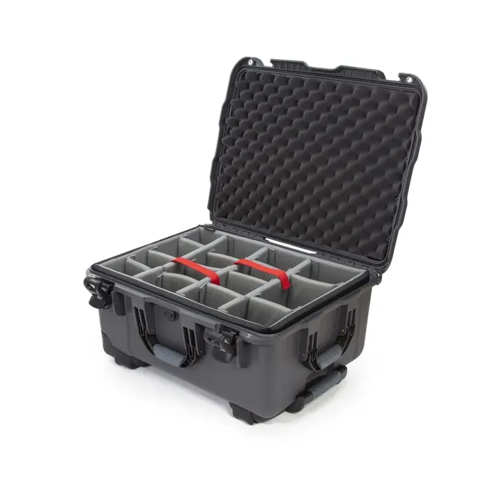 Photo de NANUK™ 950 - Valise de Protection Graphite avec Séparateur