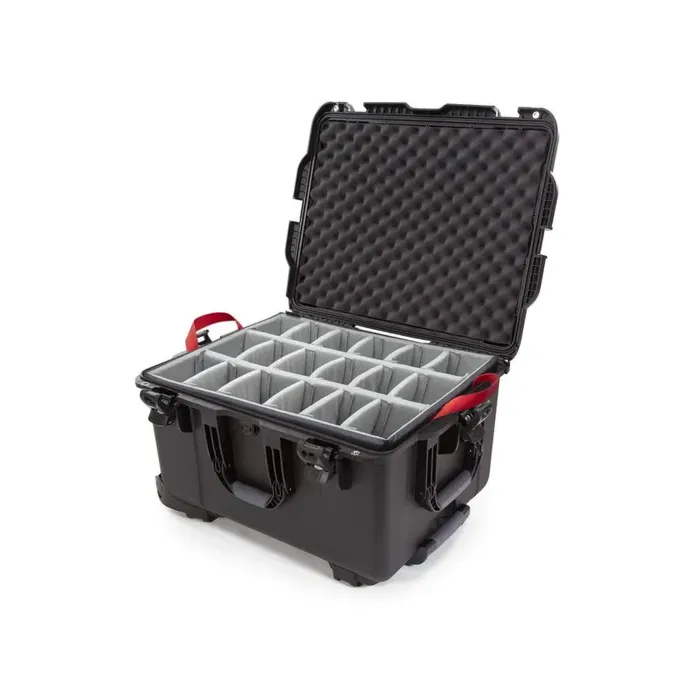 Photo de NANUK™ 960 - Valise de Protection Noire avec Séparateur