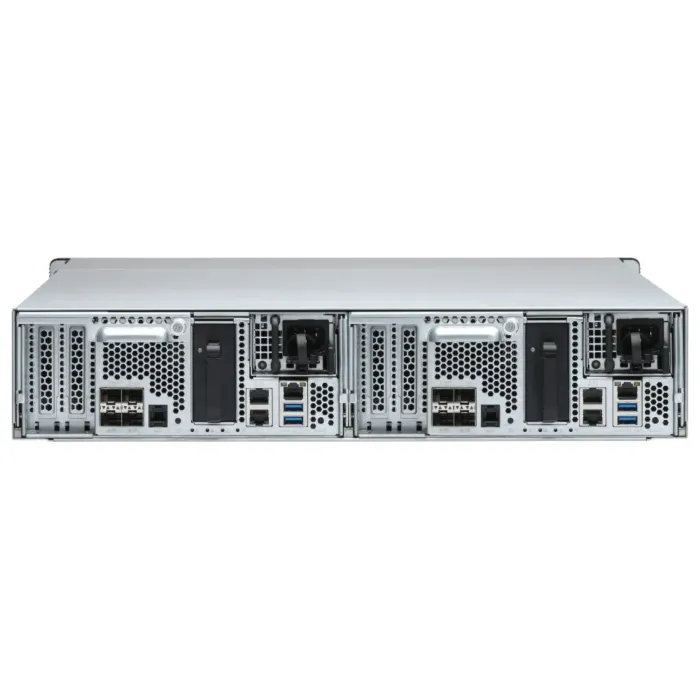 NAS QNAP ES2486dc - Vue arrière avec ports 10GbE, PCIe et alimentations redondantes