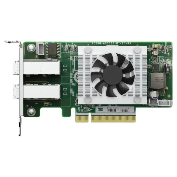 Carte QNAP QXP-820S-B3408 avec 2 ports SAS 12Gb/s, PCIe Gen3 x8 et contrôleur Broadcom SAS3908