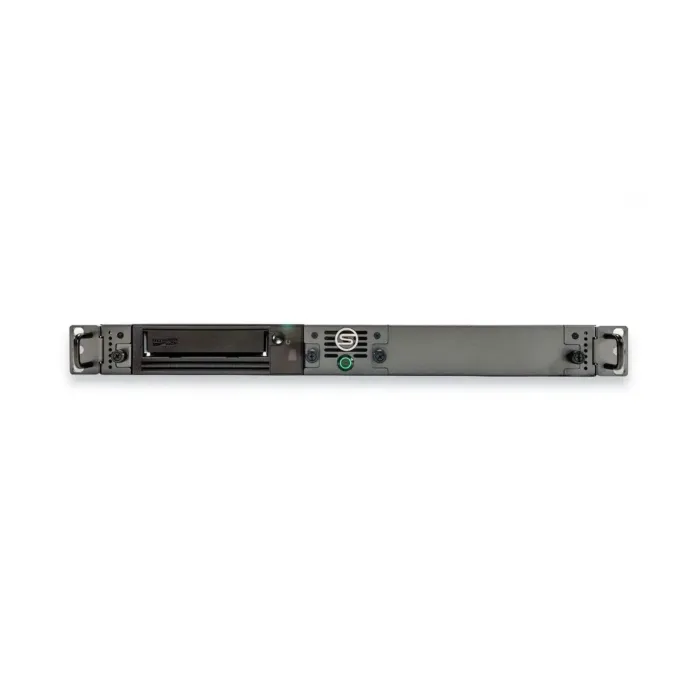 Lecteur SymplyPRO LTO-9 Ethernet Rack – Face avant du châssis 1U avec lecteur intégré