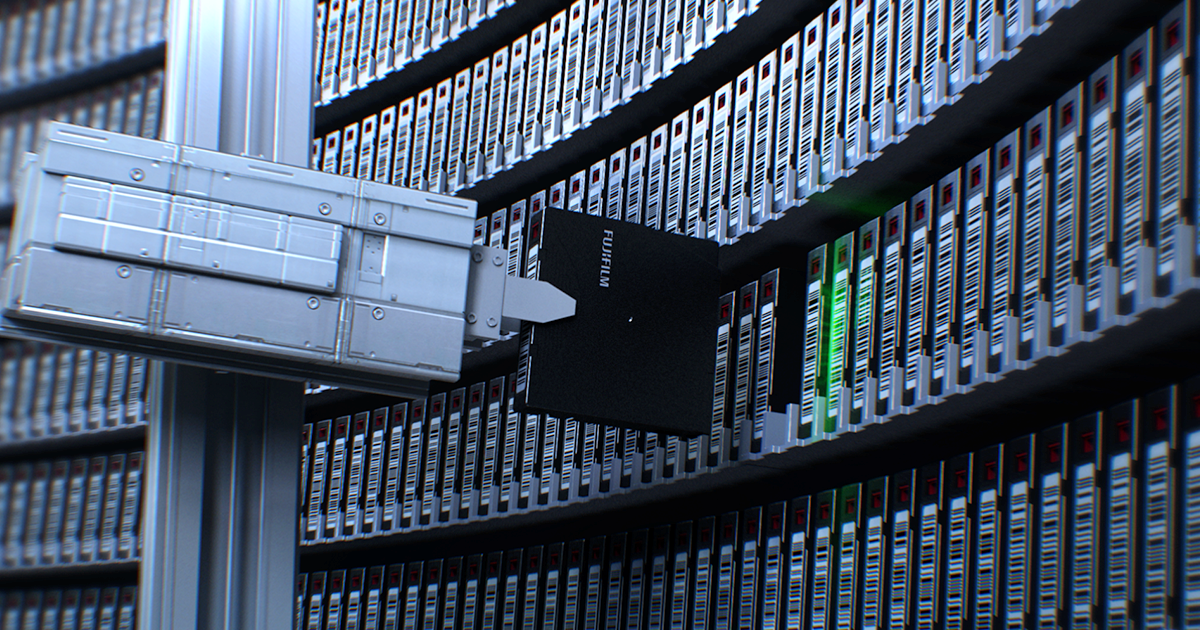 Robotique de bande LTO illustrant un Air Gap physique avec manipulation automatique de cartouches hors ligne