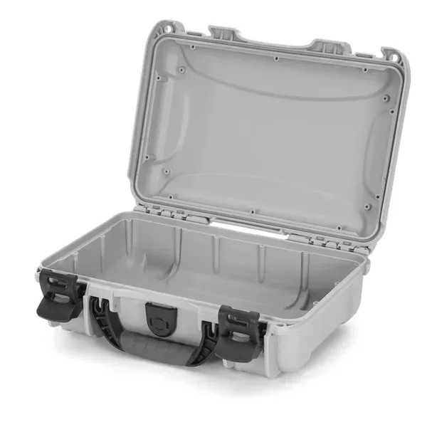 NANUK 909 gris valise vide