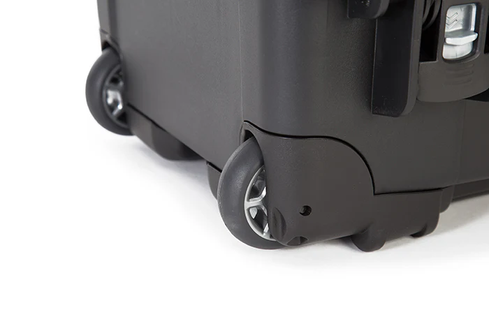 Détail des roues en polyuréthane de la NANUK 935