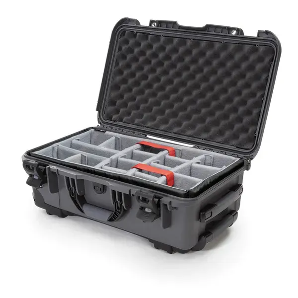 Nanuk 935 graphite avec séparateurs rembourrés